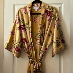 Gold Floral Robe by Gloria Vanderbilt